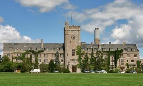 University of Guelph: главное здание University of Guelph
